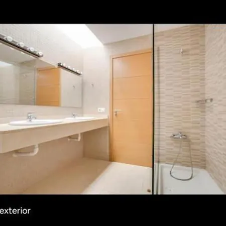Villa Spacious Private & Private Heated Pool - Sunshine