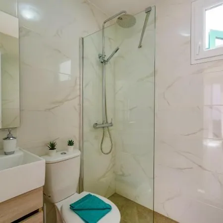 Spacious Private & Private Heated Pool - Sunshine * Costa Teguise